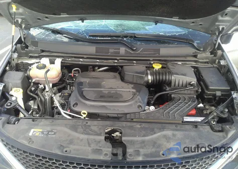 2021 Chrysler Voyager Lxi z USA, uszkodzony, nr VIN 2C4RC1DG6MR506262